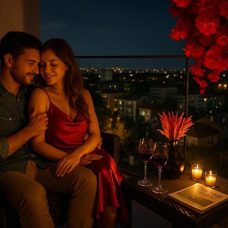 Elegant Studio With City Views - Prime Location - 02 Бухарест Экстерьер фото
